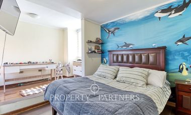 Amplia casa en venta Av. Las Palmeras