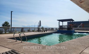 Amplia casa en venta Av. Las Palmeras