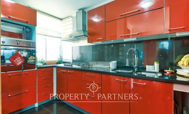 Amplia casa en venta Av. Las Palmeras