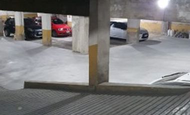 EN VENTA COCHERA