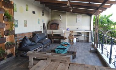 VENTA HERMOSO CHALET !!