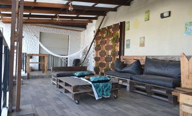 VENTA HERMOSO CHALET !!