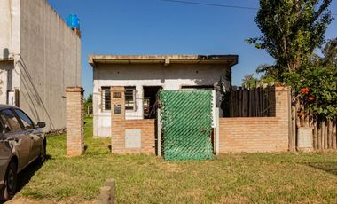 OPORTUNIDAD! RETASADO A 400 metros del cruce de la Ruta 9 y la A012 Lote con casa en construcciÃ³n