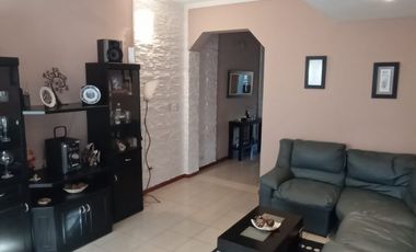 Venta triplex 4 ambientes, Villa Lugano
