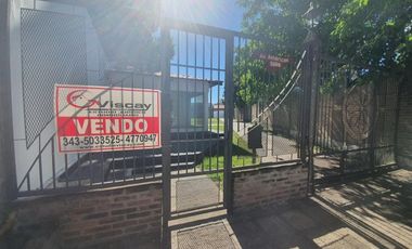 VENDO O PERMUTO ESPECTACULAR INMUEBLE. PILETA, QUINCHO, PARQUE