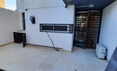 Vendo Dto 1 dormitorio con cochera y patio