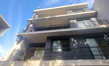 Moreno 837 - Inmenso 2 Ambientes - San Isidro