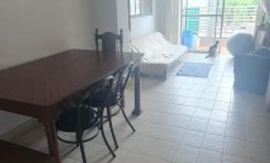 VENDO SEMIPISO. 4 DORMITORIOS, COCHERA. ZONA PARQUE U$S 130.000.-