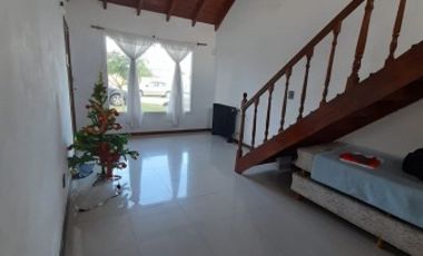 VENTA HERMOSO CHALET EN EL BARRIO SANTA ELENA