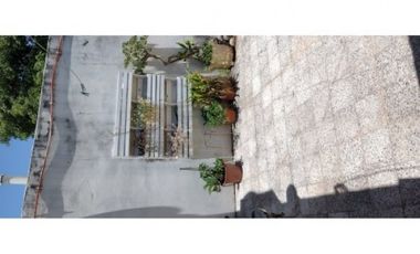 VENDE: Casa calle Laprida zona Blvd Sarmiento