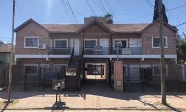 DOS AMBIENTES EN ALQUILER (SIN COCHERA) PLANTA BAJA COMPLEJO CALLE ALEM 4338 JOSE C PAZ