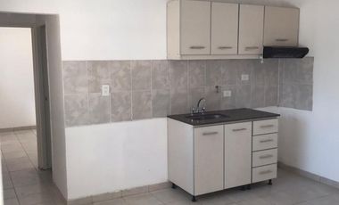 DOS AMBIENTES EN ALQUILER (SIN COCHERA) PLANTA BAJA COMPLEJO CALLE ALEM 4338 JOSE C PAZ