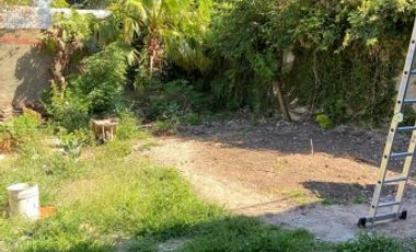 Venta excelente casa en 2 Plantas con 3 baÃ±os, fondo, jardÃ­n y cochera