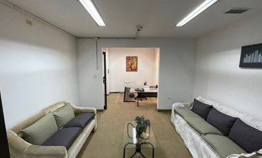 En venta | Fabrica / Edificio / fabrica con oficinas | MorÃ³n