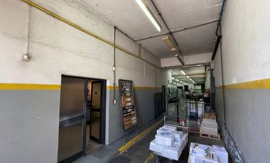 En venta | Fabrica / Edificio / fabrica con oficinas | MorÃ³n