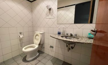 En venta | Fabrica / Edificio / fabrica con oficinas | MorÃ³n
