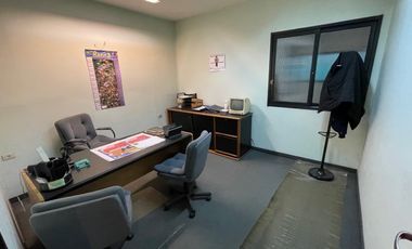 En venta | Fabrica / Edificio / fabrica con oficinas | MorÃ³n