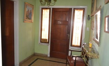 VENTA/PERMUTA CHALET BALCARCE