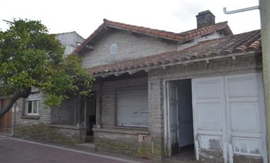 VENTA/PERMUTA CHALET BALCARCE