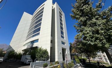 Oficina en Arriendo en Av. Las Condes / Las Tranqueras