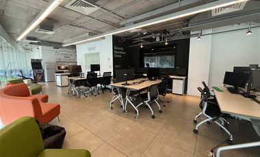 Oficina en Arriendo en Av. Las Condes / Las Tranqueras