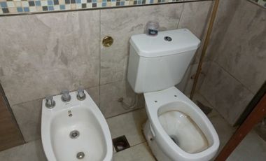 EXCELENTE CASA DE CATEGORÃA VENDO EN  BÂ° C. SATELITE - MORENO IMPERDIBLE (AUT.336)