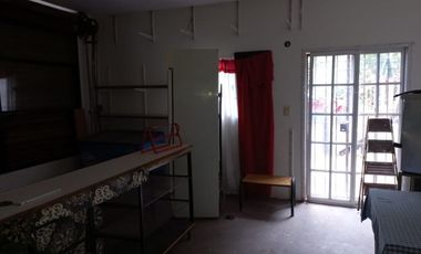 EXCELENTE CASA DE CATEGORÃA VENDO EN  BÂ° C. SATELITE - MORENO IMPERDIBLE (AUT.336)