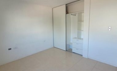 En venta departamento tres dormitorios, tres baÃ±os, zona parque !