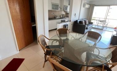 En venta departamento tres dormitorios, tres baÃ±os, zona parque !