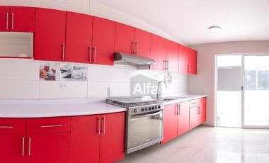 Casa sola en venta en Chimalcoyoc, Tlalpan, Ciudad de México