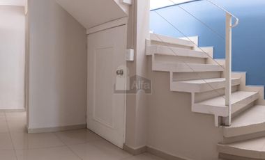Casa sola en venta en Chimalcoyoc, Tlalpan, Ciudad de México
