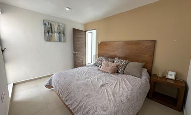 CASA EN PRIVADA CON ALBERCA en zona Walmart Muñoz – San Luis Potosí