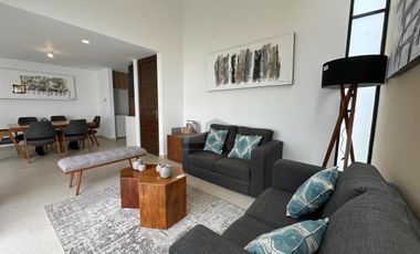 CASA EN PRIVADA CON ALBERCA en zona Walmart Muñoz – San Luis Potosí