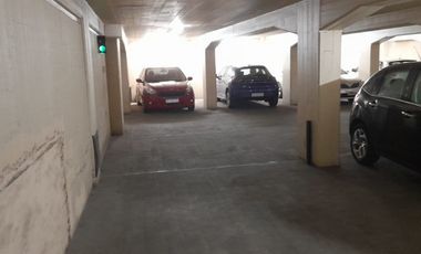 En venta semipiso zona parque !