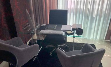 VENTA DE OFICINA EDIFICIO DONNA CENTER