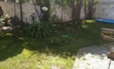 CHALET 5 AMBIENTES EN LOTE PROPIO. PARQUE LURO