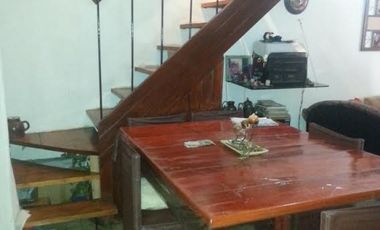 CHALET 5 AMBIENTES EN LOTE PROPIO. PARQUE LURO