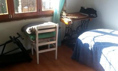 CHALET 5 AMBIENTES EN LOTE PROPIO. PARQUE LURO