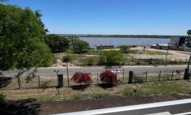 SE VENDE CASA A ESTRENAR PUERTO URQUIZA