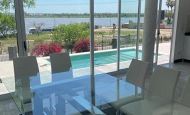 SE VENDE CASA A ESTRENAR PUERTO URQUIZA