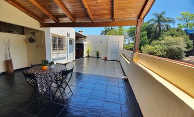 Importante propiedad en venta sobre Av Uruguay en Posadas