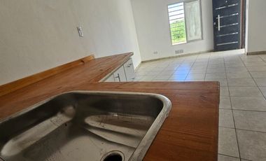 Se vende casa a estrenar zona Churrarin y Circunvalacion