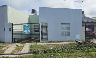 Se vende casa a estrenar zona Churrarin y Circunvalacion
