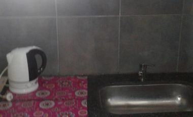 Chalet tres ambientes con gran parte con piscina + dpto. de un ambiente. Sierra de los Padres
