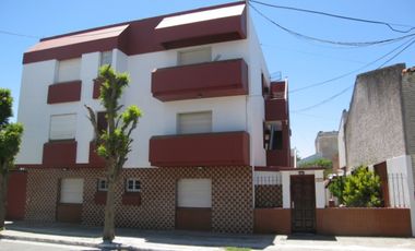 Depto 2 Amb 7 PB c/ patio complejo Adrotur II