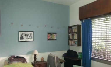 Casa 4 Ambientes con Doble Cochera Cubierta