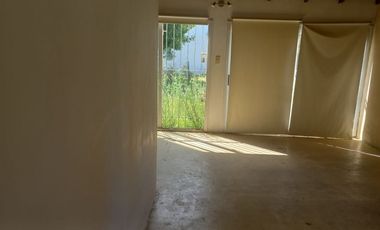 (AUT 358) BARRIO SAN JOSE, MORENO. EXCELENTE VIVIENDA CON TERRENO Y ESCRITURA (TODOS LOS SERVICIOS)