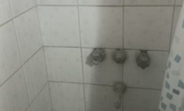 (AUT 358) BARRIO SAN JOSE, MORENO. EXCELENTE VIVIENDA CON TERRENO Y ESCRITURA (TODOS LOS SERVICIOS)