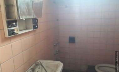 Casa a reciclar en venta