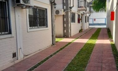VENTA- Departamento a metros de Lomitas